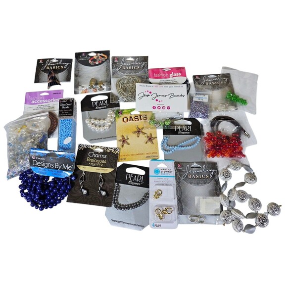 The Unbranded Brand Jewelry - Grab Bag Multi Color Mixed Jewelry Making Accents And Beads And Pendants Lot